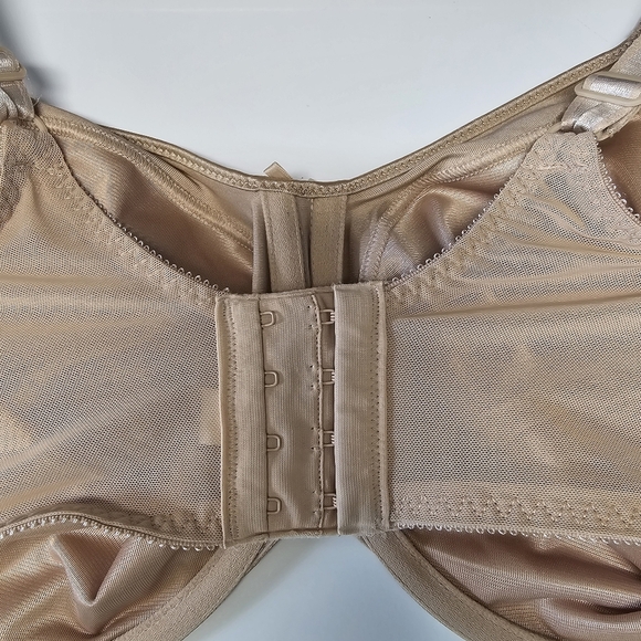 Women's Bali Minimizer Bra Size 40 G Underwire Satin non Padded Full DF3562 - Picture 4 of 6